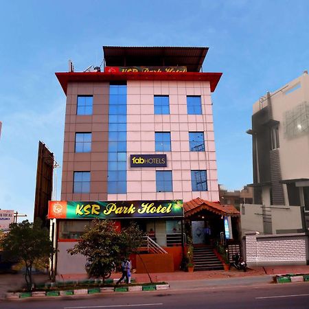 Ksr Park Hotel Хайдарабад Экстерьер фото